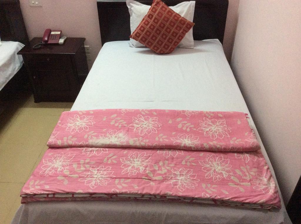 An Binh Hotel Hanoj Pokoj fotografie
